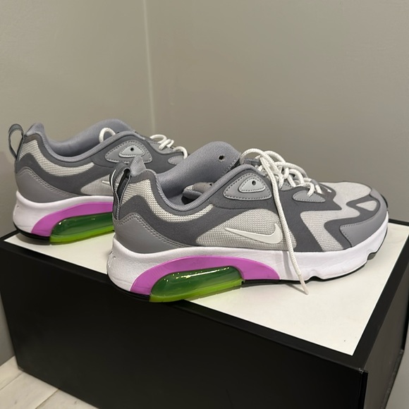 Nike Air Max - Picture 1 of 3